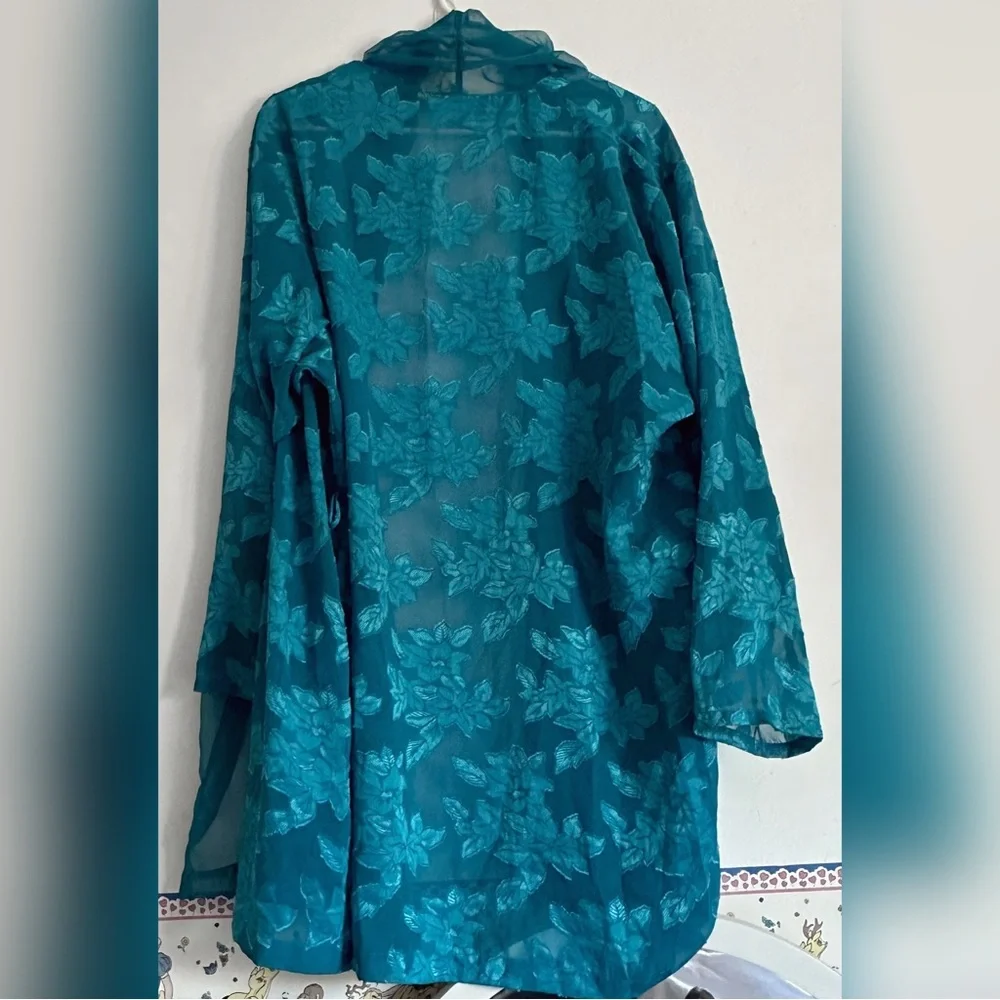 victoria’s secret ⋆ vintage gold label robe